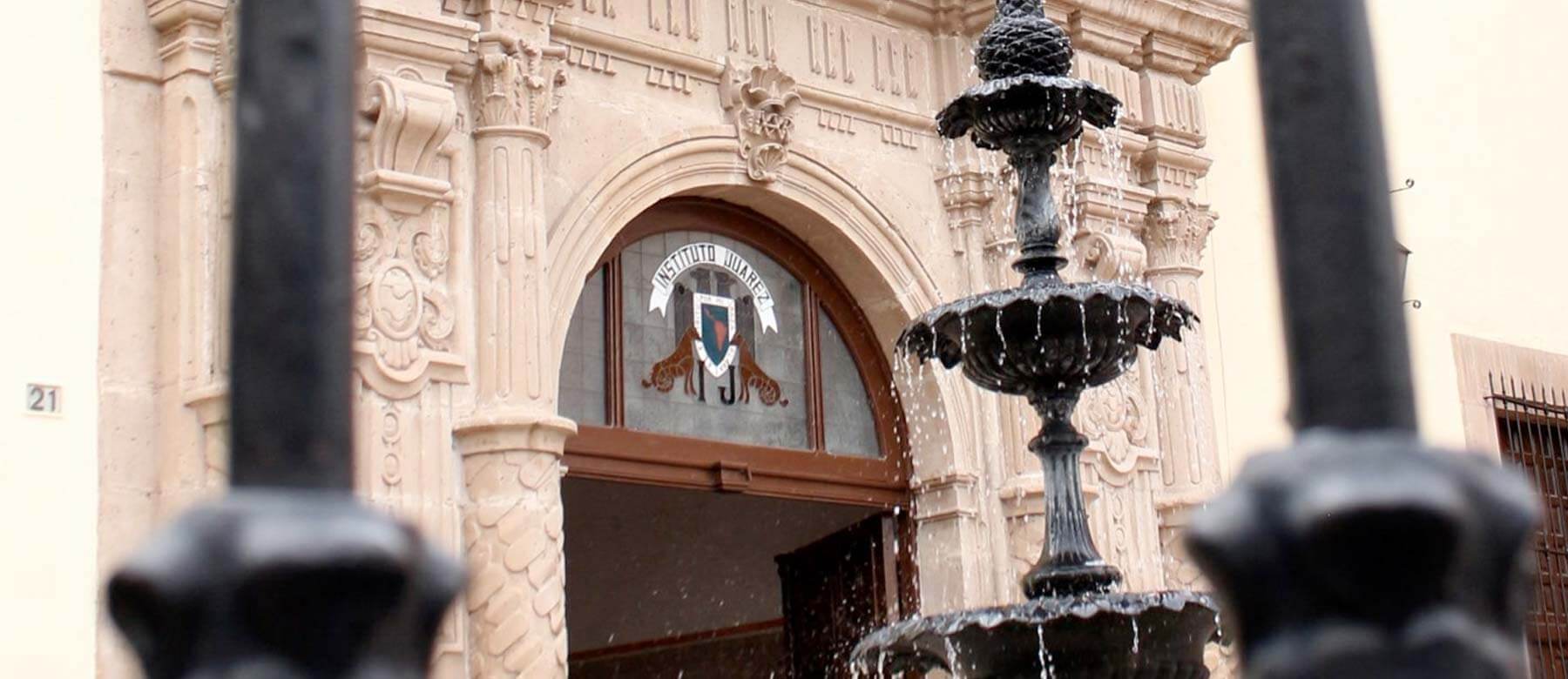 Edificio central UJED